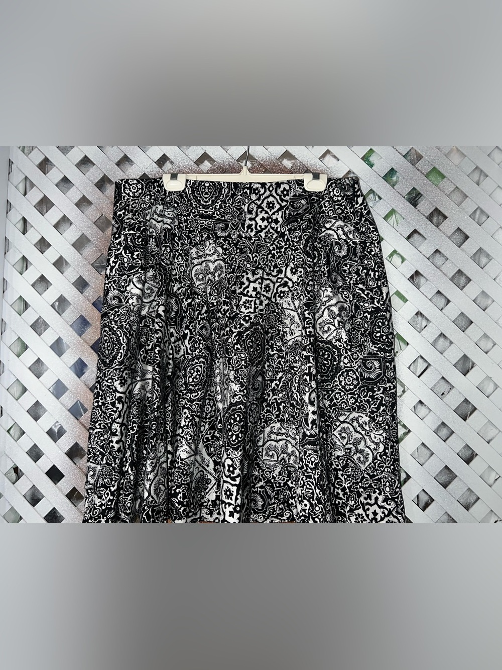 Lauren Ralph Lauren Black and White Paisley Patterned Women’s Swing  Skirt 16W
